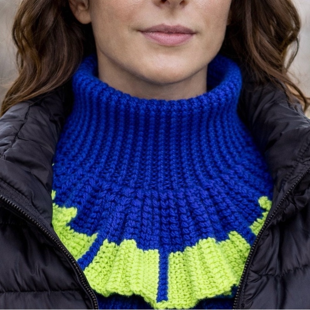 Hand-Crocheted Color Block Capelet / Neck Warmer